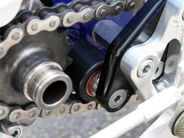 bike chain roller