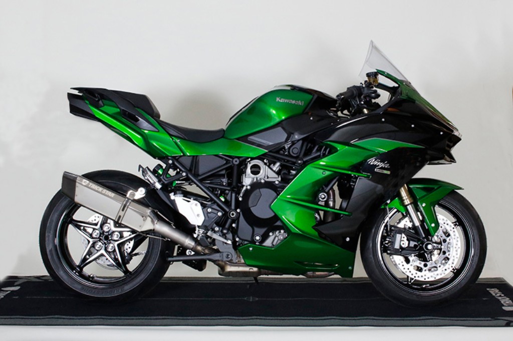 Racing Slip-on Silencer IKAZUCHI - H2SXRiders.Net