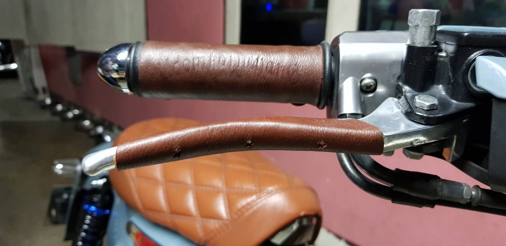 leather brake lever covers