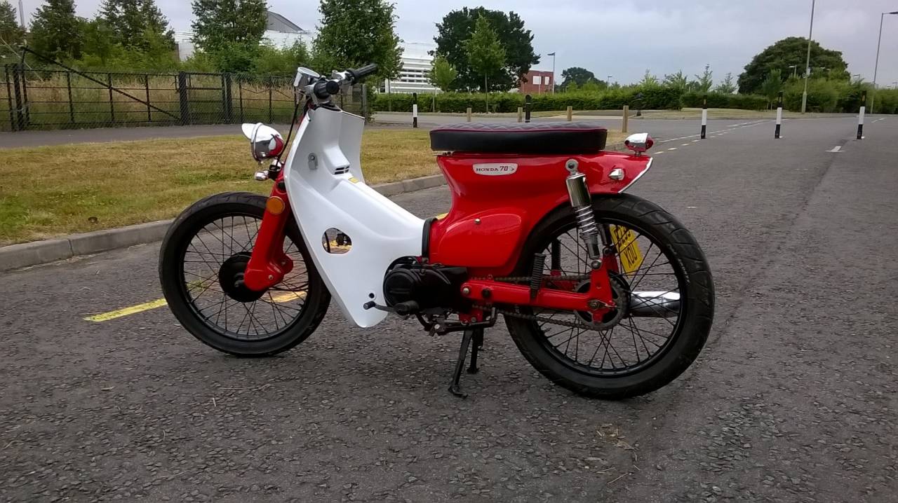 Honda super cub custom