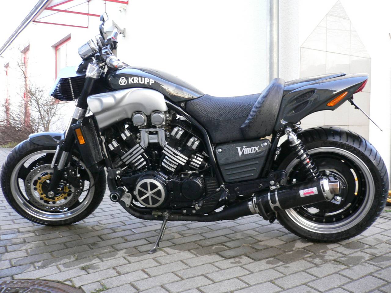 Customer S Motorcycle Fitti S Yamaha Vmax 1200 Custom Webike