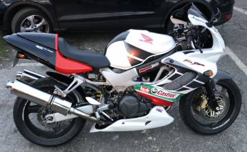 Honda vtr1000f Street Fighter