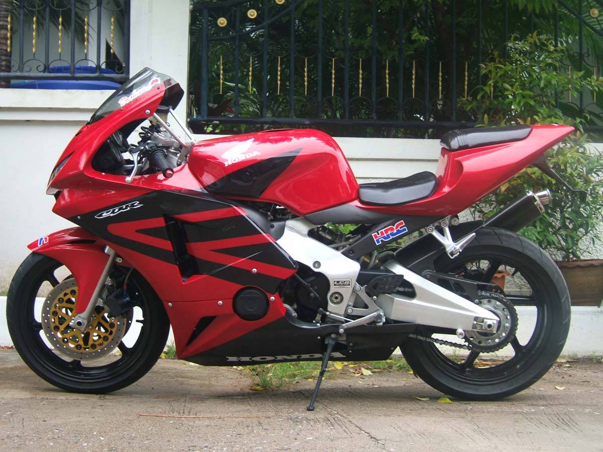 Honda cbr400rr технические характеристики