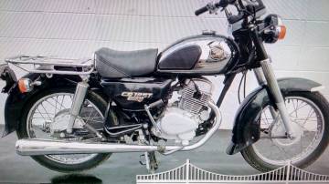 Customer's Motorcycle: Quang Honda CD125T Benly's HONDA CD125 Custom ...