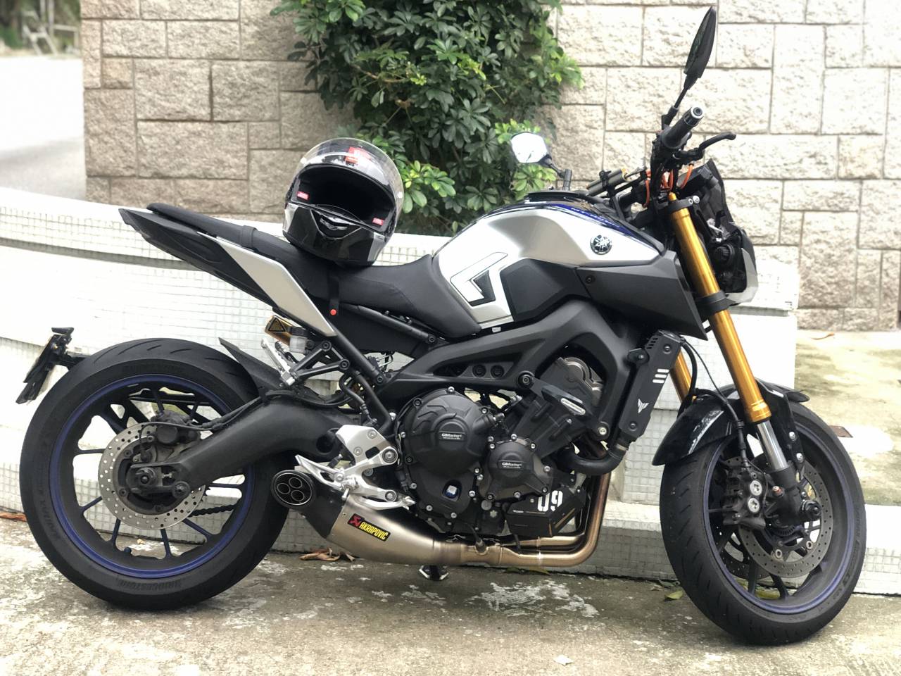 Custom YAMAHA MT09 (FZ09) from all around the world Webike