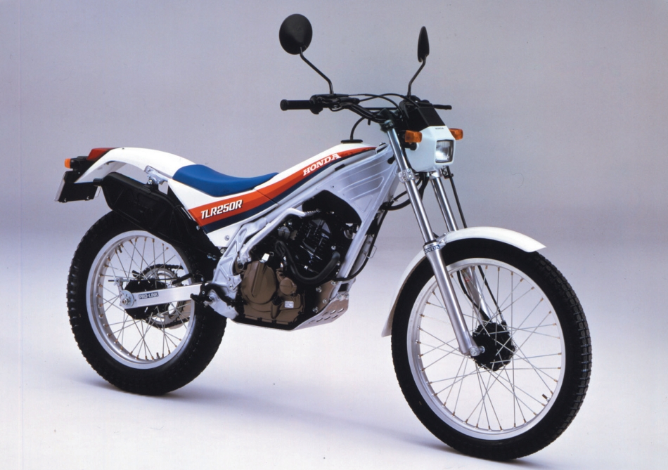 Webike japan. Honda TLR 250 R 1986. Honda TLR 250 R 1986г.в. Honda TLR cb250d-g. Honda TLR 250 характеристики.