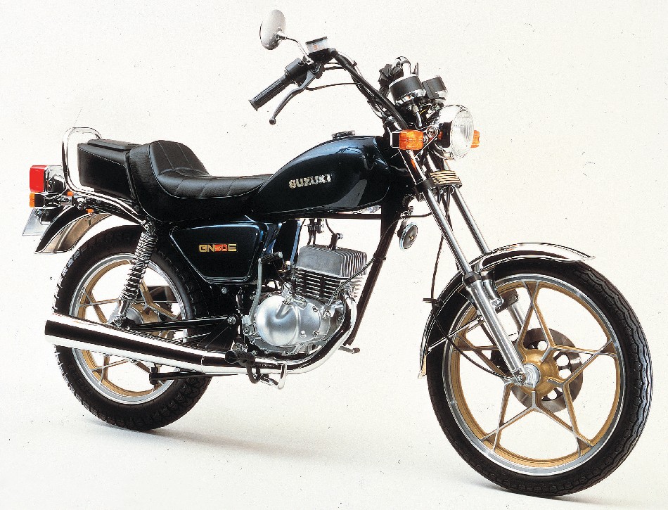 Webike japan. Suzuki GN 50. Чоппер Suzuki GN 50. Suzuki GN 50cc. Suzuki 1972 50cc.