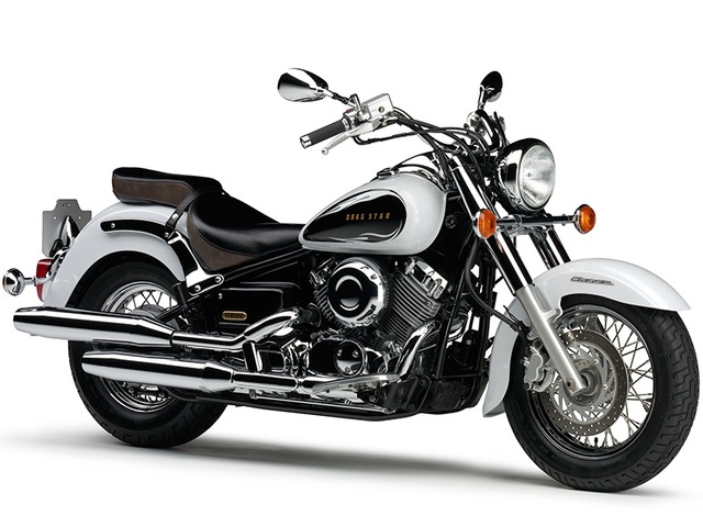 雅马哈400旅行版摩托车图片