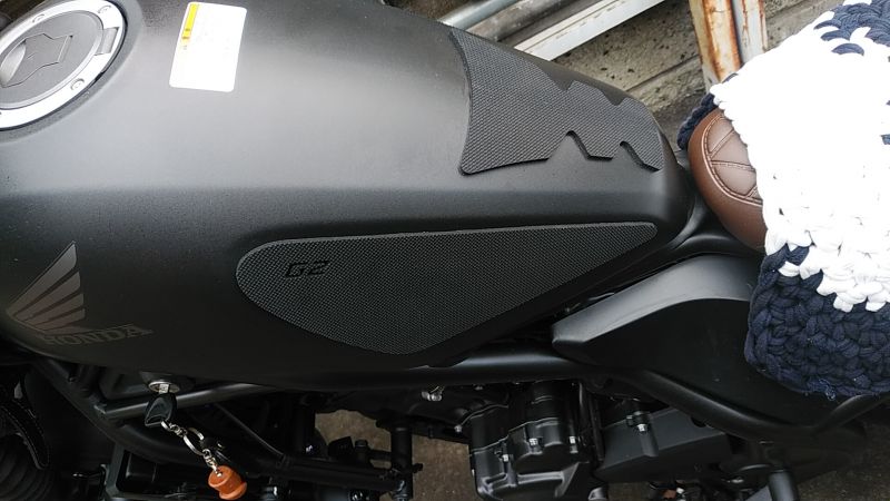 best motorcycle tank pads